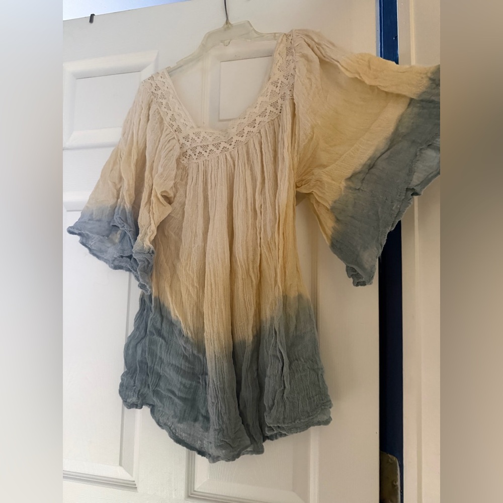 Jen’s Pirate Booty RARE ombré gauze bell sleeve tunic